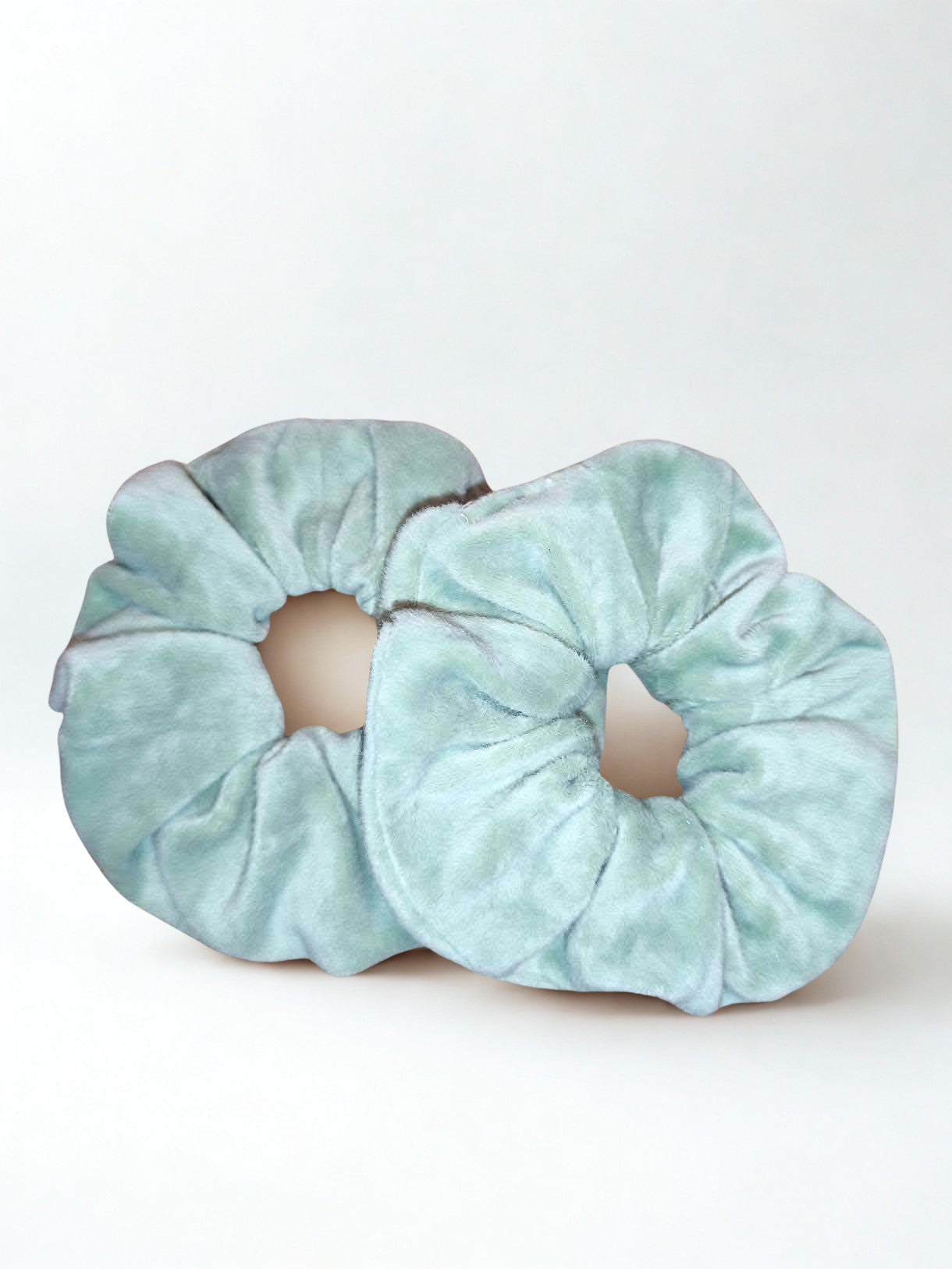 Βελούδινο Scrunchie Mint | Volume & Gentle Hold – Tina Sugar Atelier